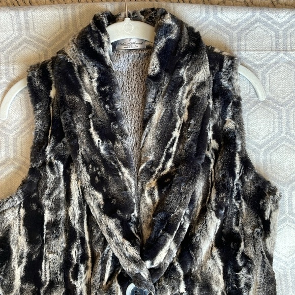 VINE STREET “Melange” Faux Fur Brown Cream Black Vest Sz: M - Picture 10 of 14